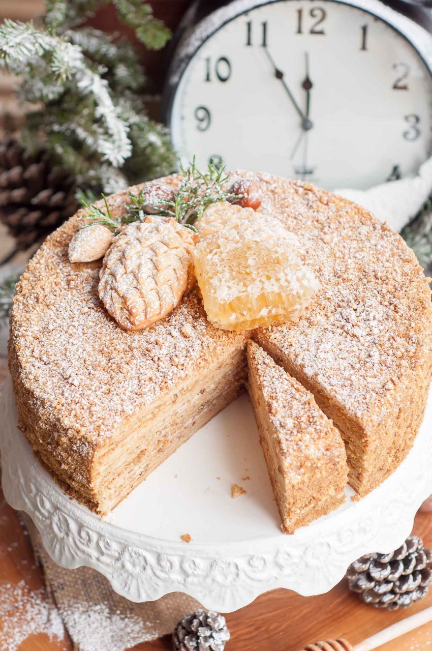 New Year's Honey Cake (Medovik) - GastroSenses
