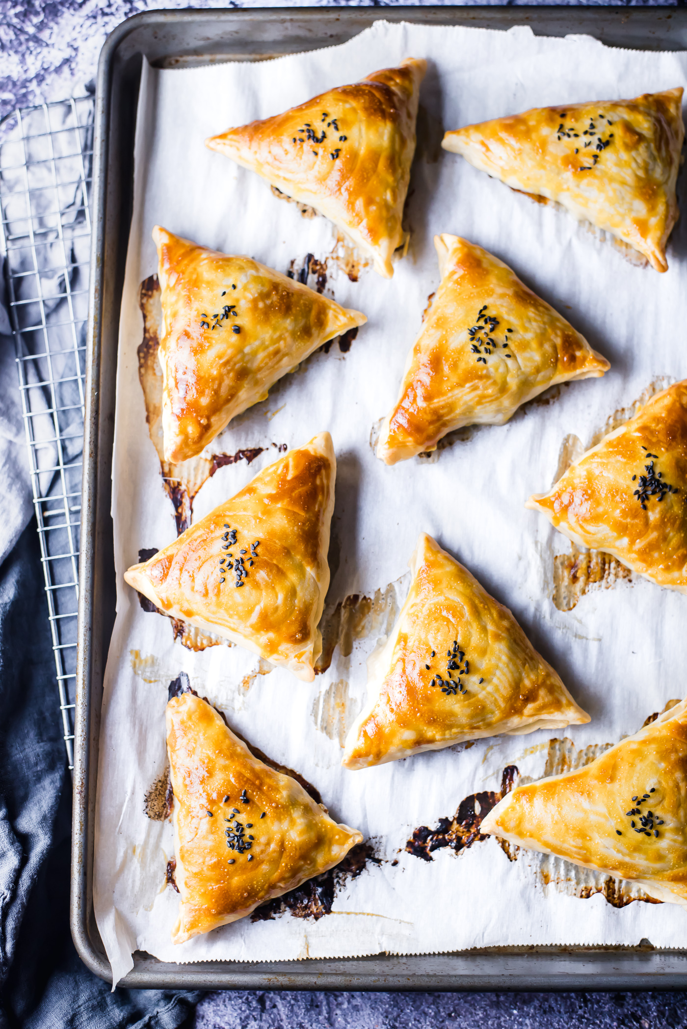 Uzbek Samsa - GastroSenses